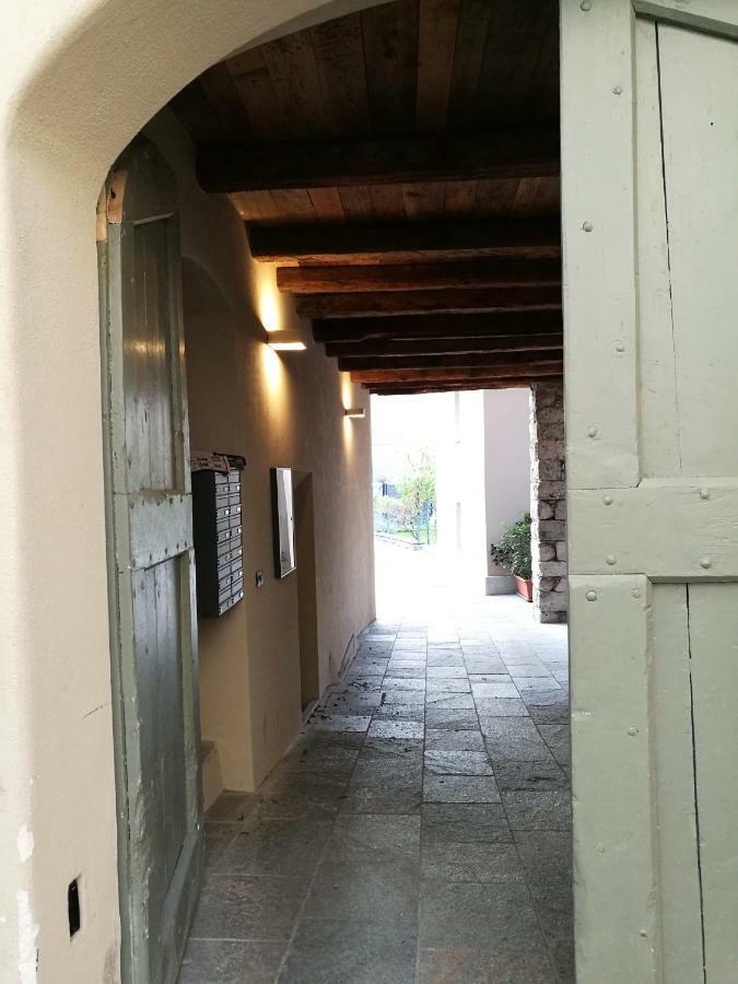 L'Atelier Du Temps - Les Greniers Appartements Aosta Luaran gambar