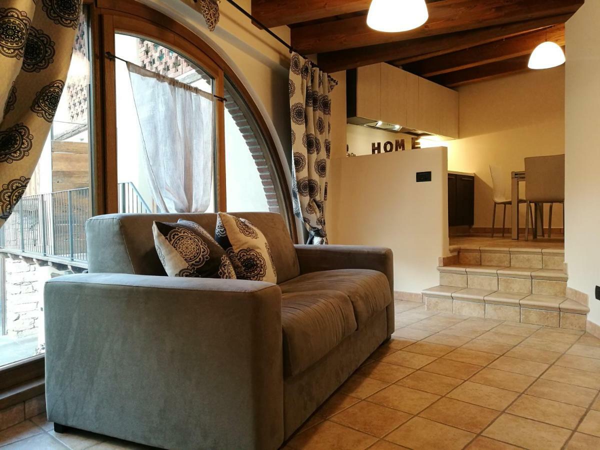 L'Atelier Du Temps - Les Greniers Appartements Aosta Luaran gambar