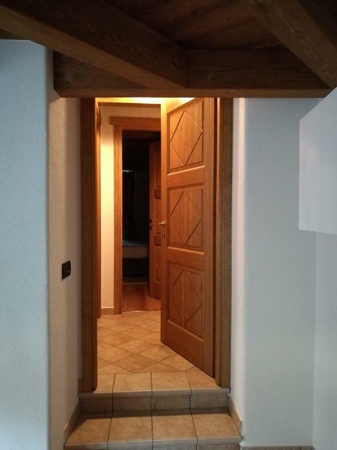 L'Atelier Du Temps - Les Greniers Appartements Aosta Luaran gambar
