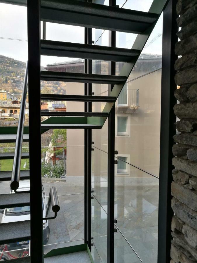 L'Atelier Du Temps - Les Greniers Appartements Aosta Luaran gambar